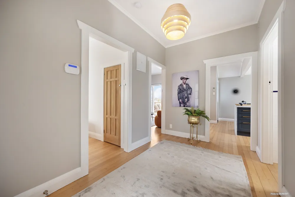 Photos of 4 Rona Avenue
