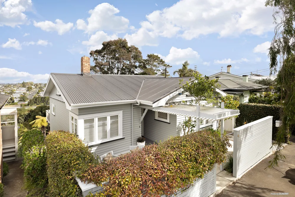 Photos of 4 Rona Avenue