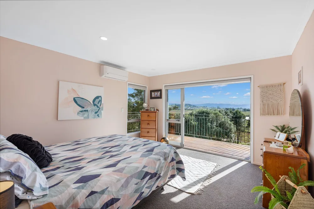 Photos of 10 Clarke Road