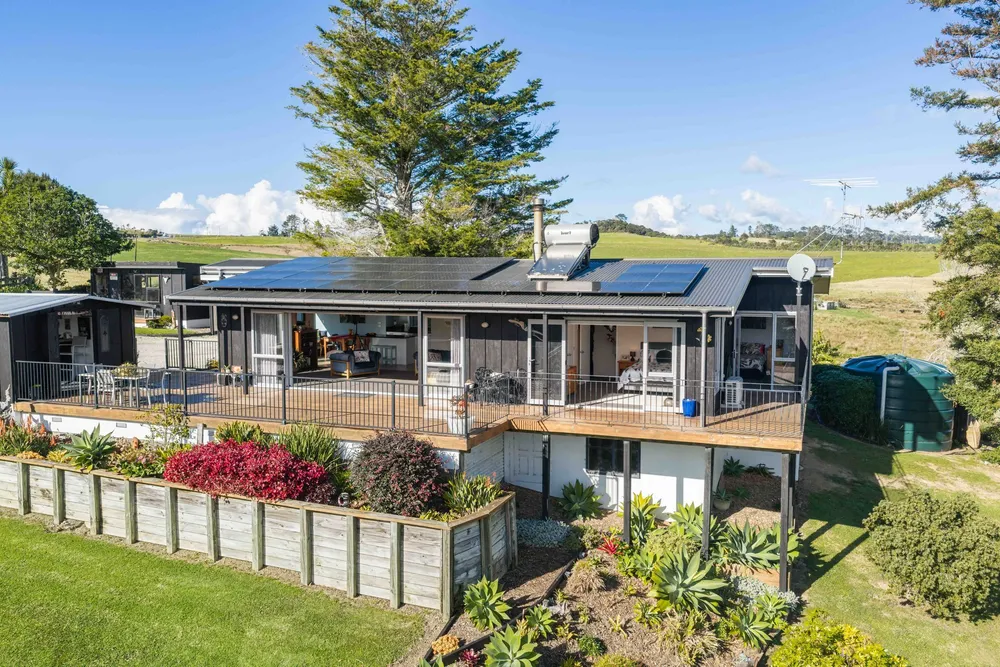 Photos of 10 Clarke Road