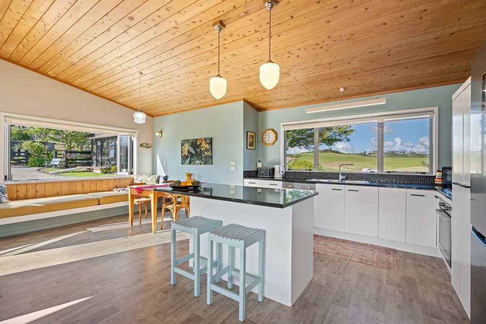 Photos of 10 Clarke Road