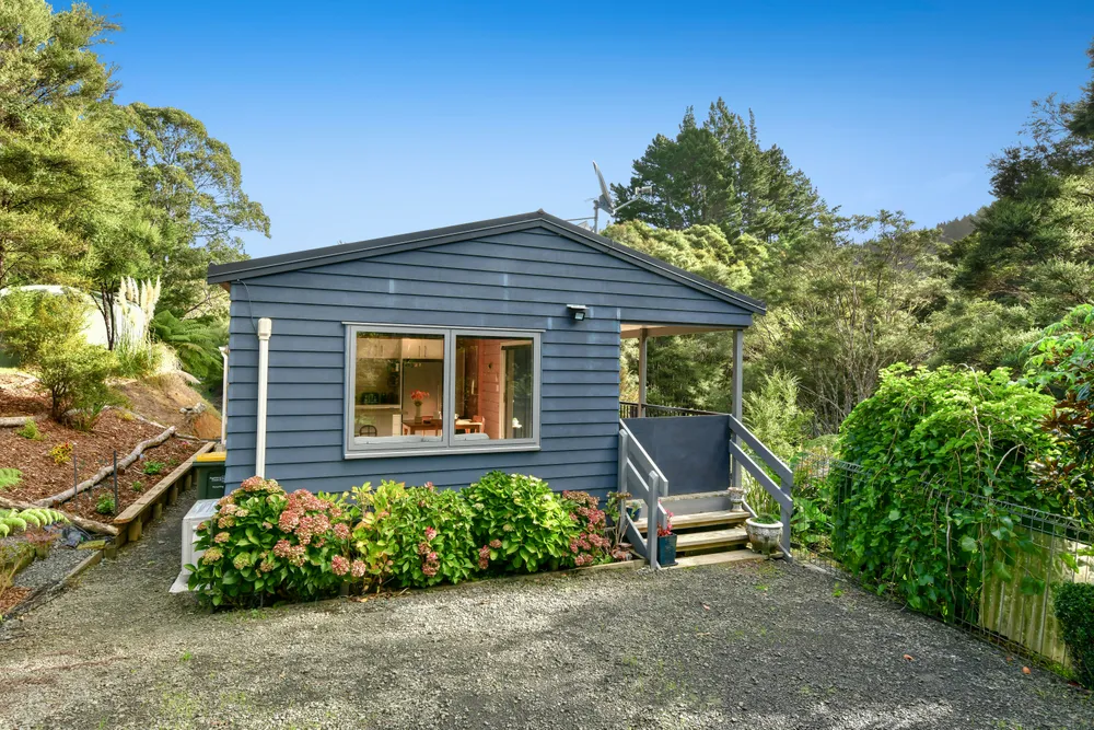 Photos of 203 Tahekeroa Road