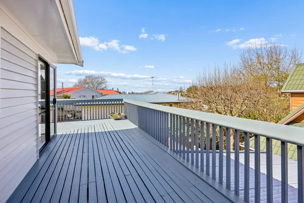 Photos of 7 McIlroy Avenue