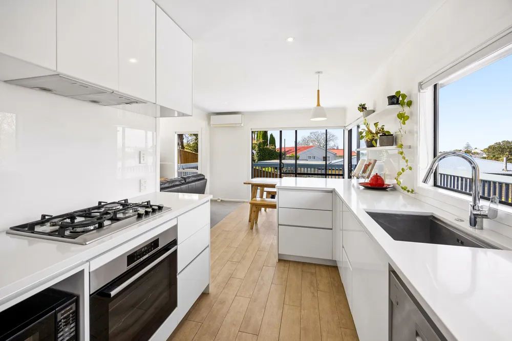 Photos of 7 McIlroy Avenue
