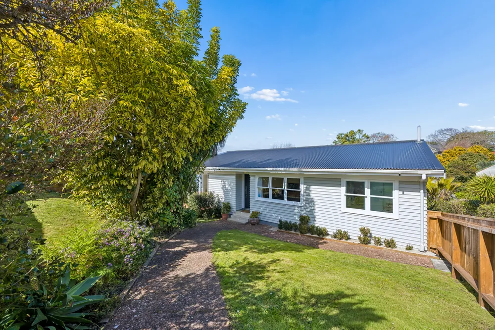 Photos of 7 McIlroy Avenue