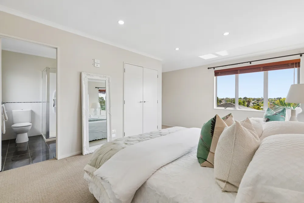 Photos of 171C Cook Street