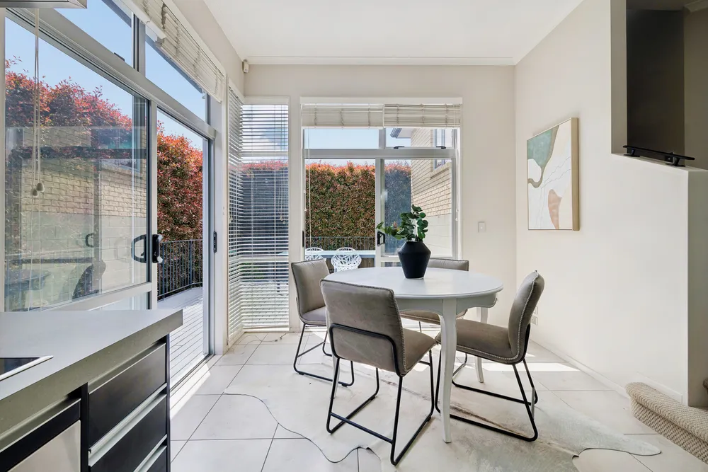 Photos of 171C Cook Street