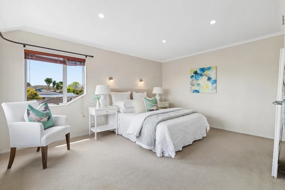 Photos of 171C Cook Street
