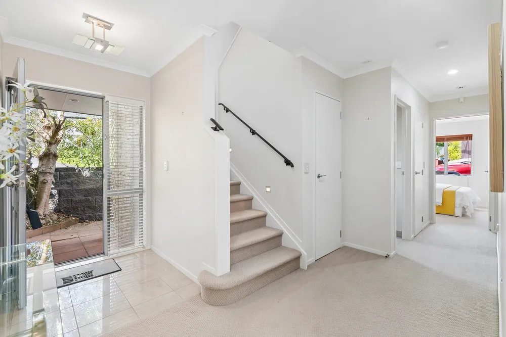 Photos of 171C Cook Street