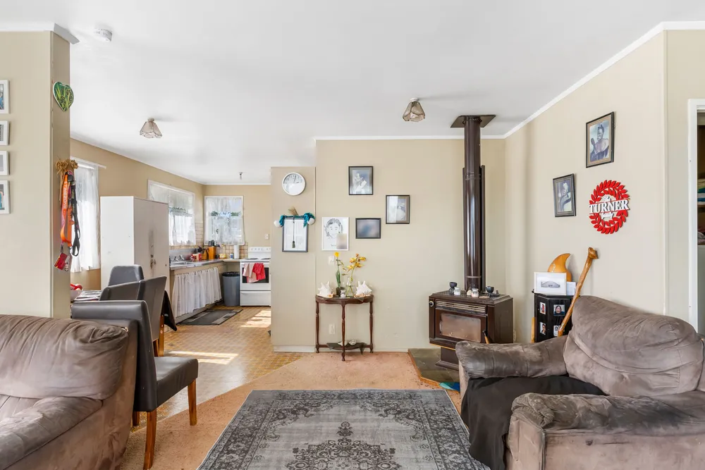 Photos of 3 Bedlington Avenue