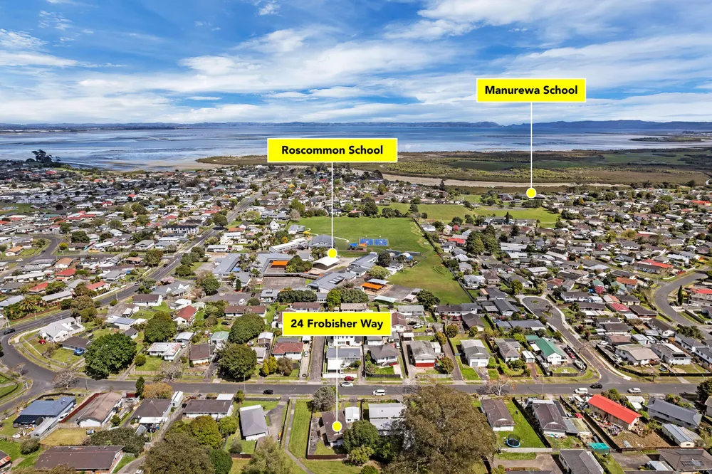 Photos of 24 Frobisher Way