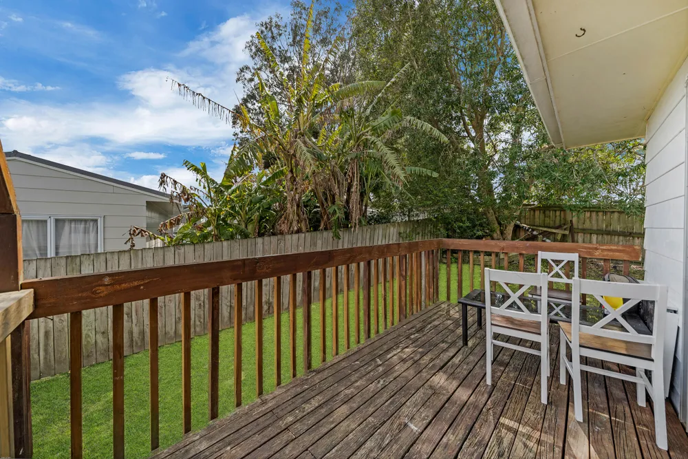 Photos of 24 Frobisher Way