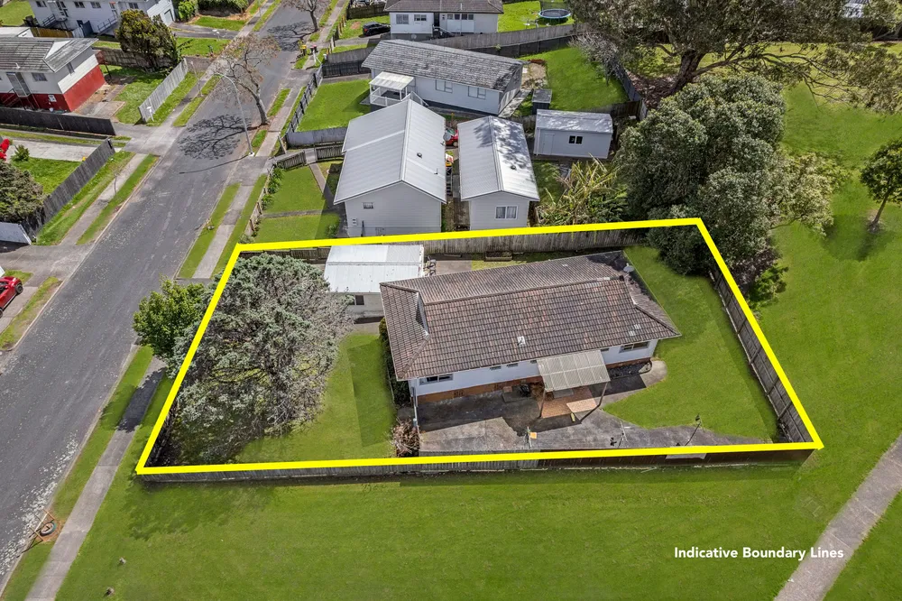 Photos of 24 Frobisher Way