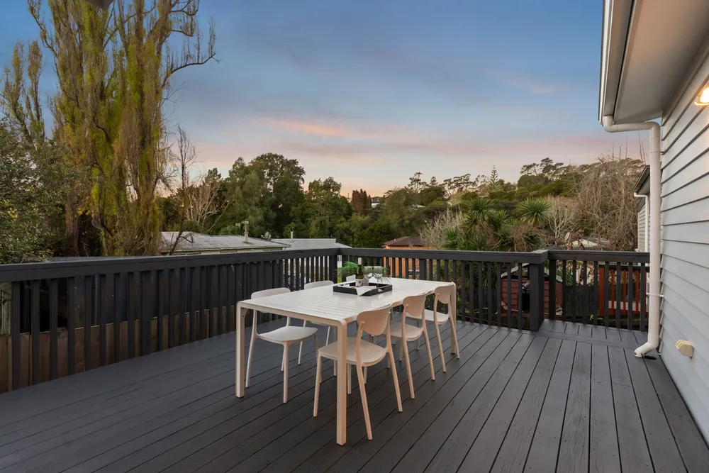 Photos of 62A Vandeleur Avenue