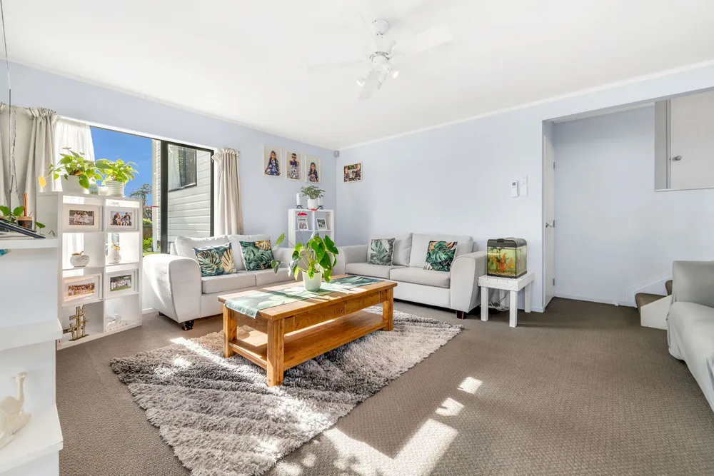 Photos of 196 Cascades Road