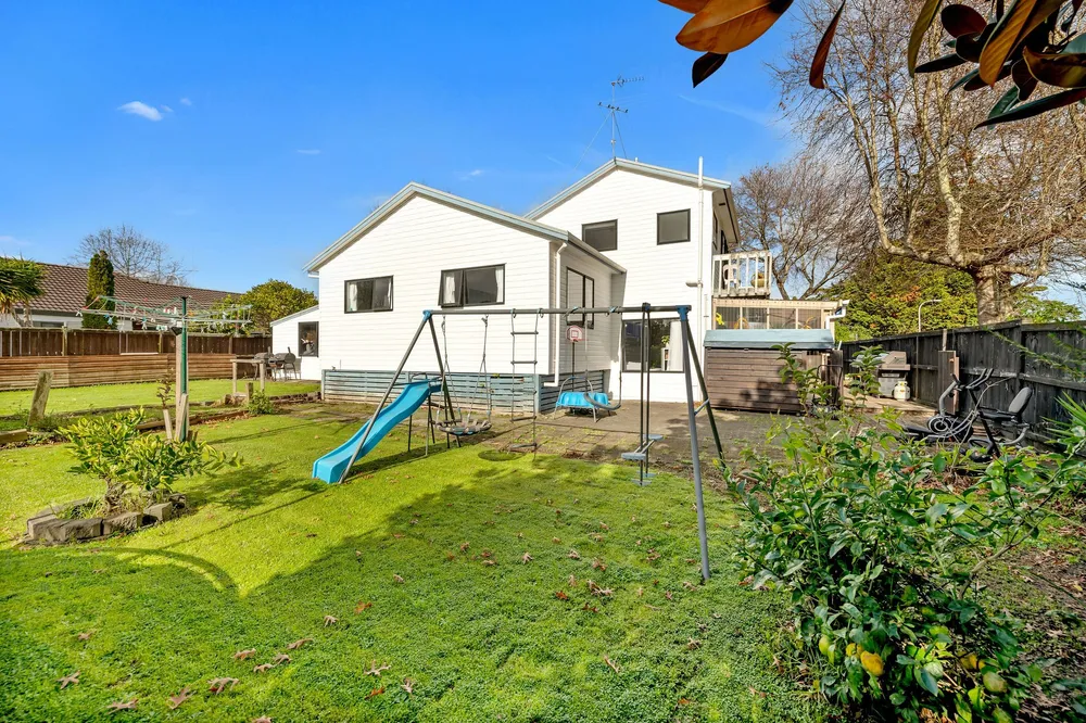 Photos of 196 Cascades Road