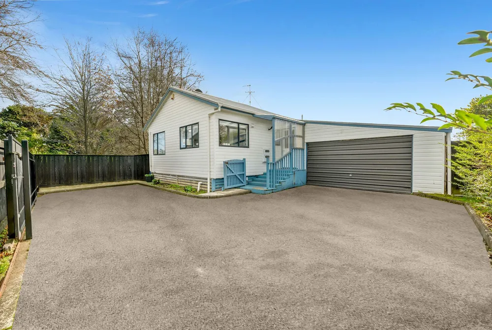 Photos of 196 Cascades Road