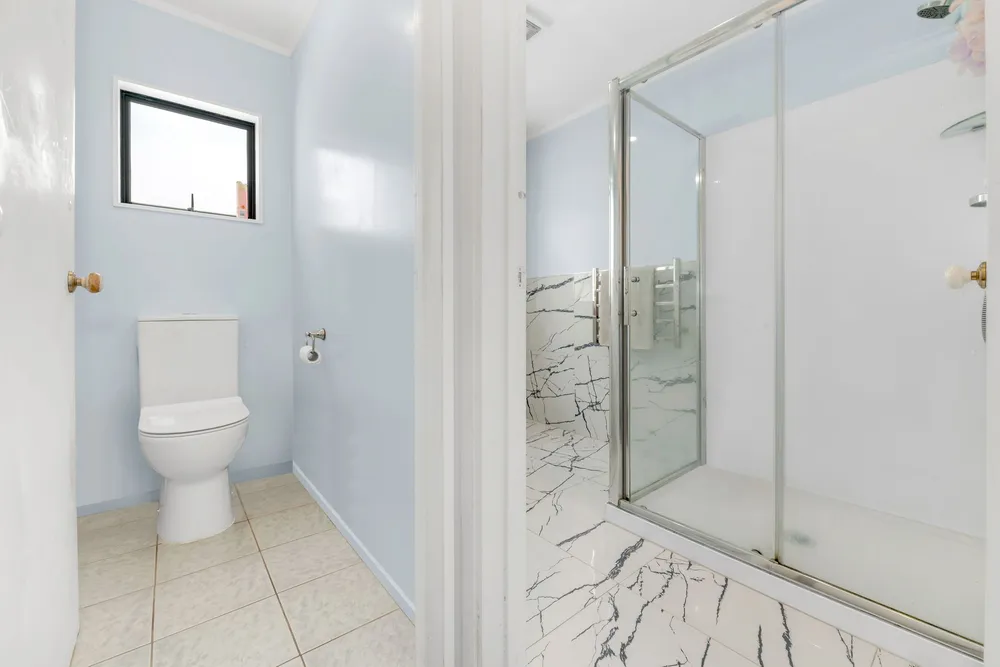 Photos of 196 Cascades Road