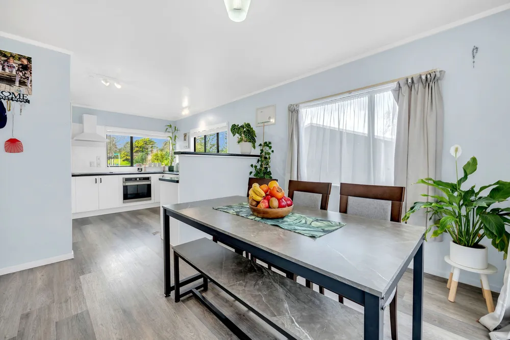 Photos of 196 Cascades Road