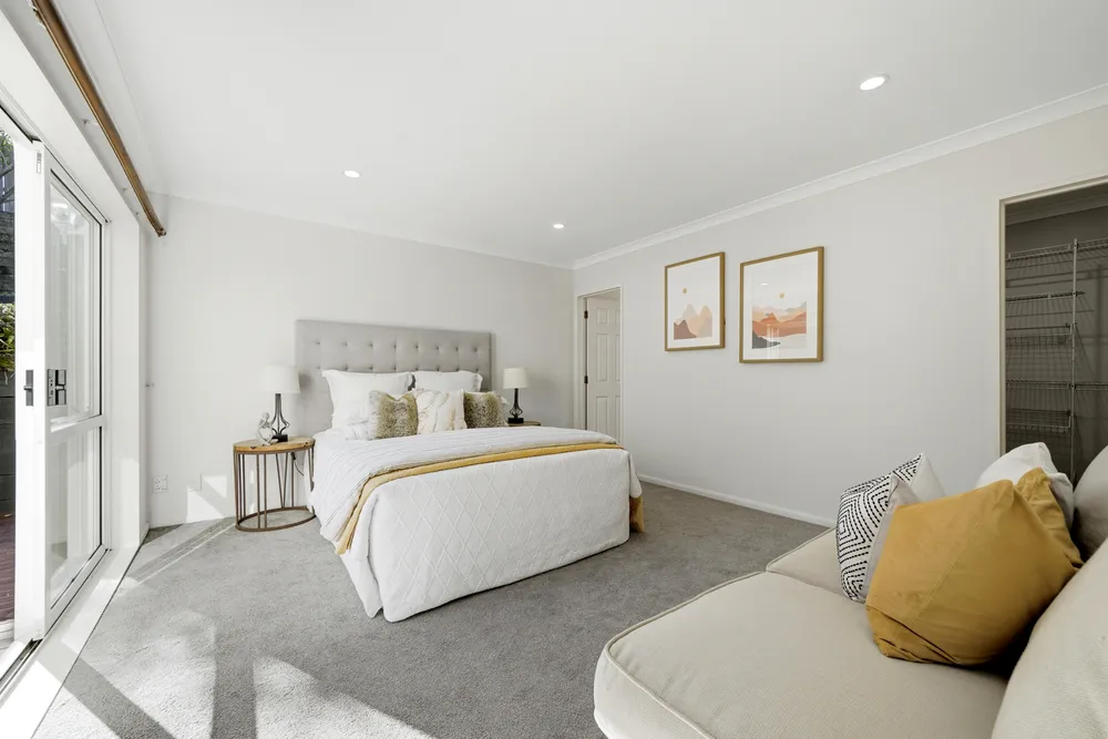 Photos of 31 Cricklade Terrace