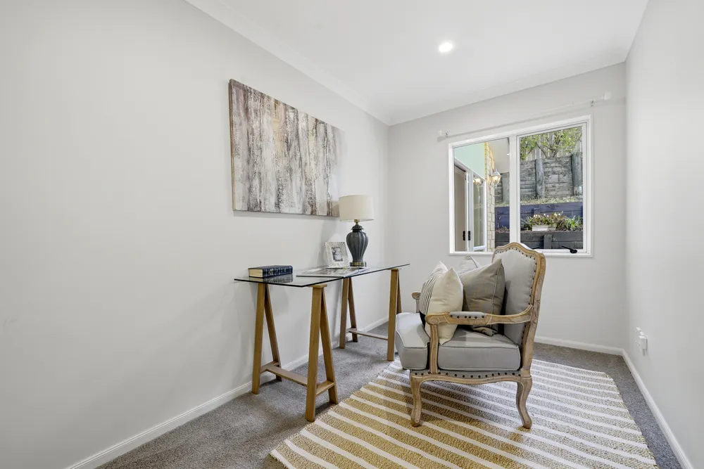 Photos of 31 Cricklade Terrace