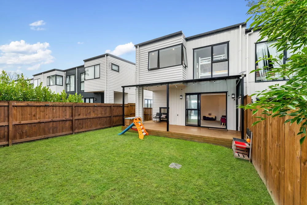 Photos of 9 Paina Crescent