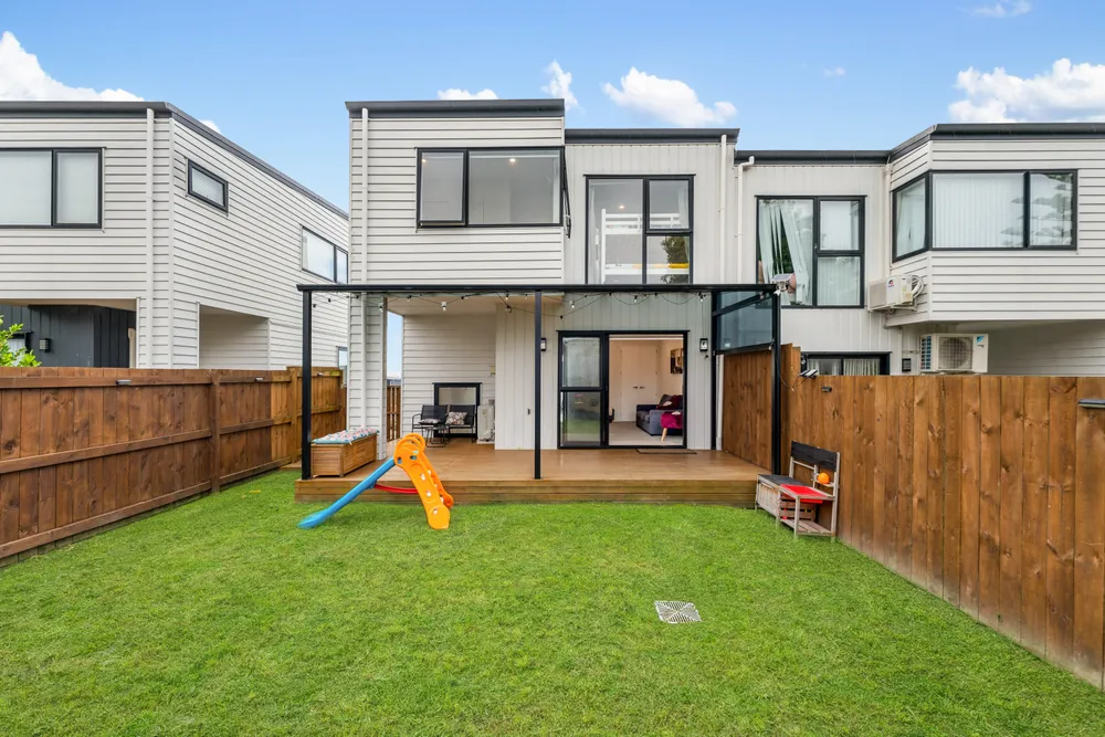 Photos of 9 Paina Crescent
