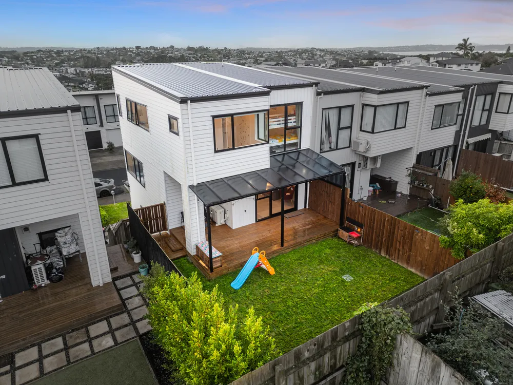 Photos of 9 Paina Crescent