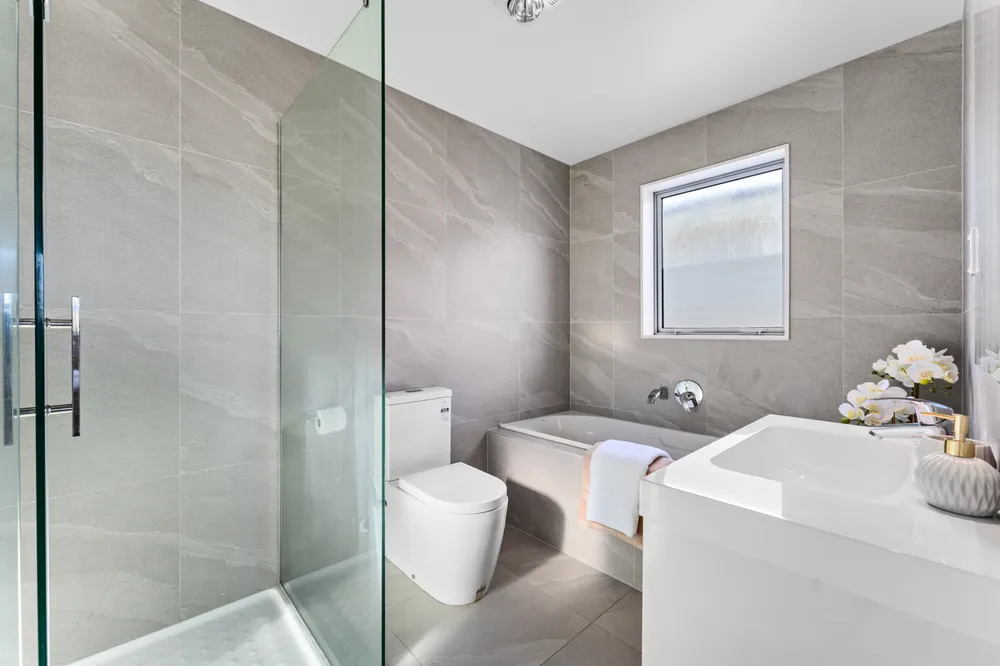 Photos of 16 Ormonde Drive