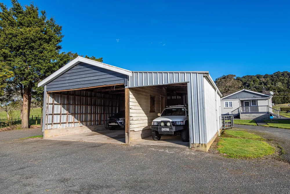 Photos of 243 Harris Road