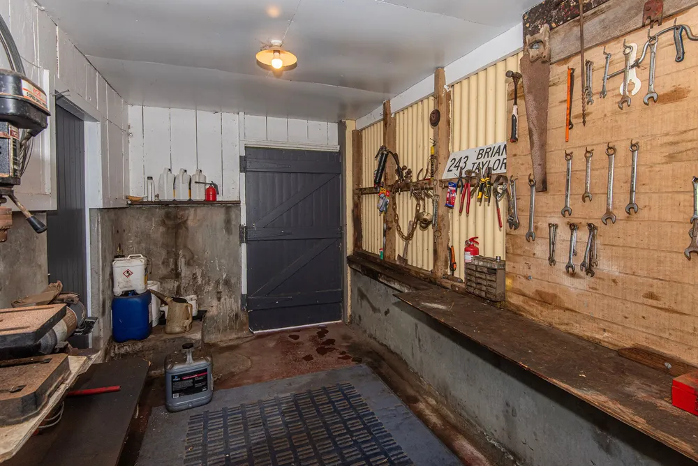 Photos of 243 Harris Road