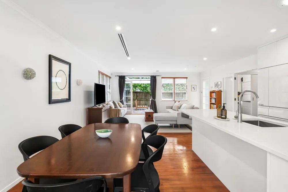 Photos of 108a Selwyn Street