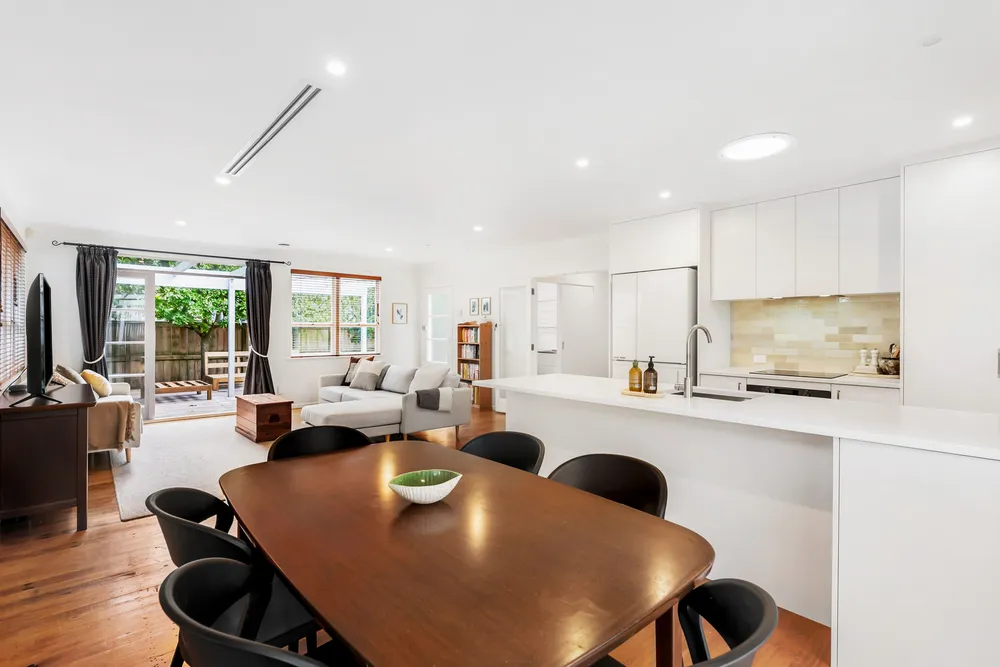 Photos of 108a Selwyn Street