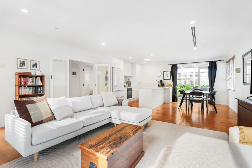 Photos of 108a Selwyn Street