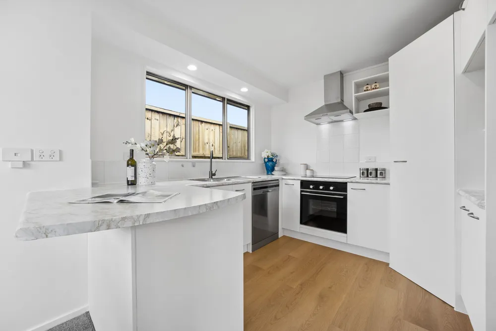 Photos of 110A The Avenue