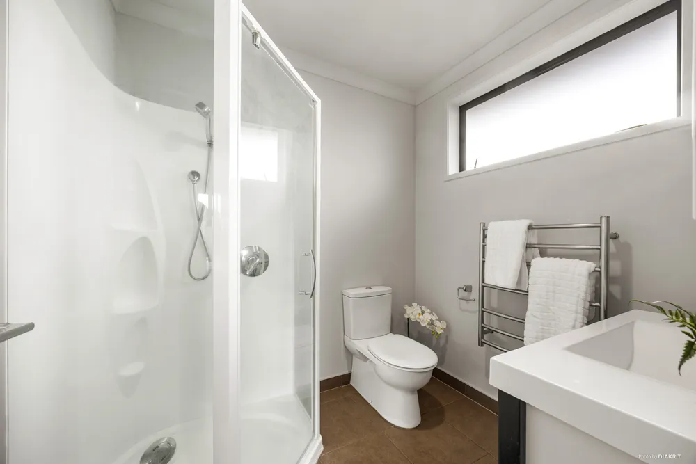 Photos of 175A Kitchener Road