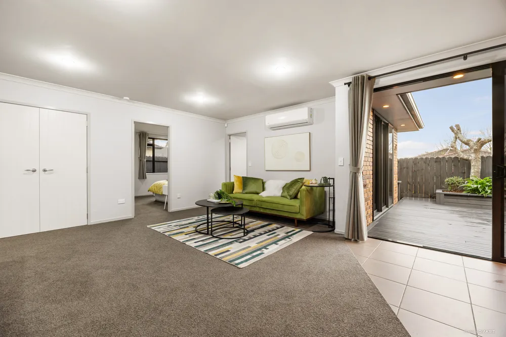Photos of 175A Kitchener Road