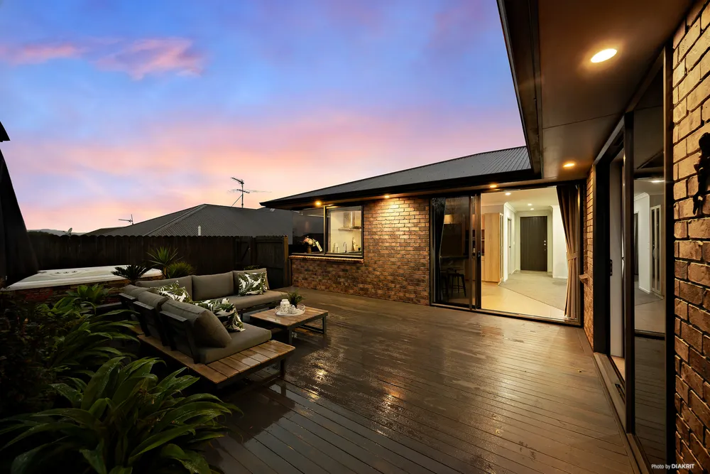 Photos of 175A Kitchener Road