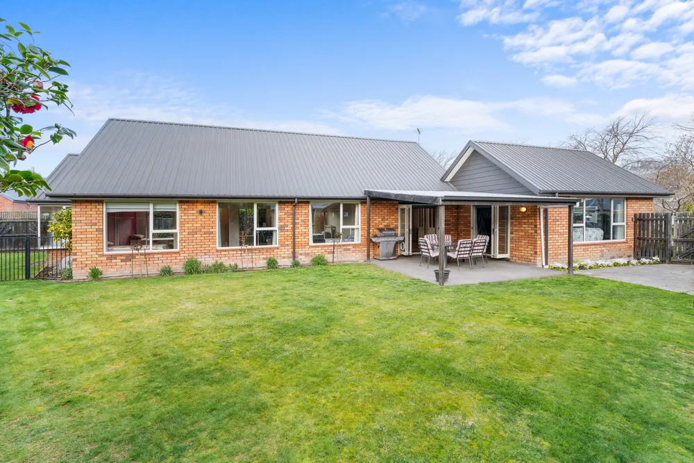 Photos of 65 Kedleston Drive