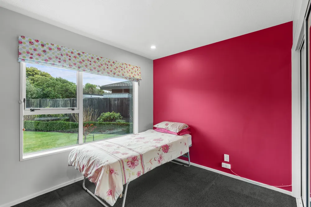 Photos of 65 Kedleston Drive