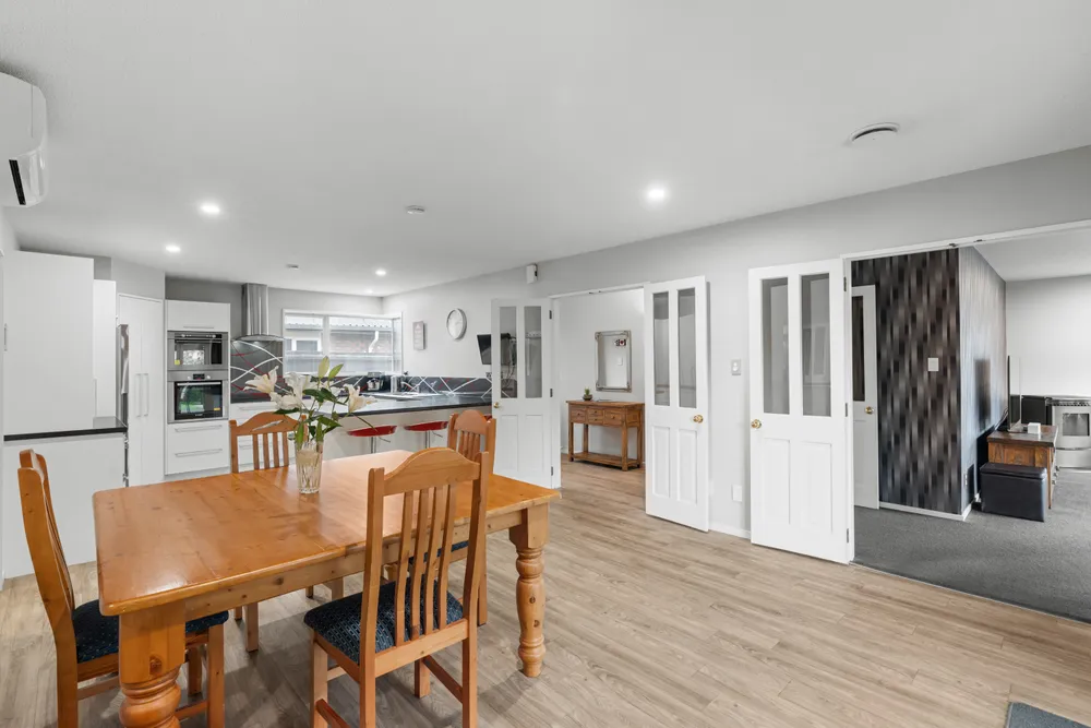 Photos of 65 Kedleston Drive