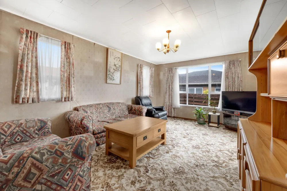 Photos of 20 Vanbrugh Place