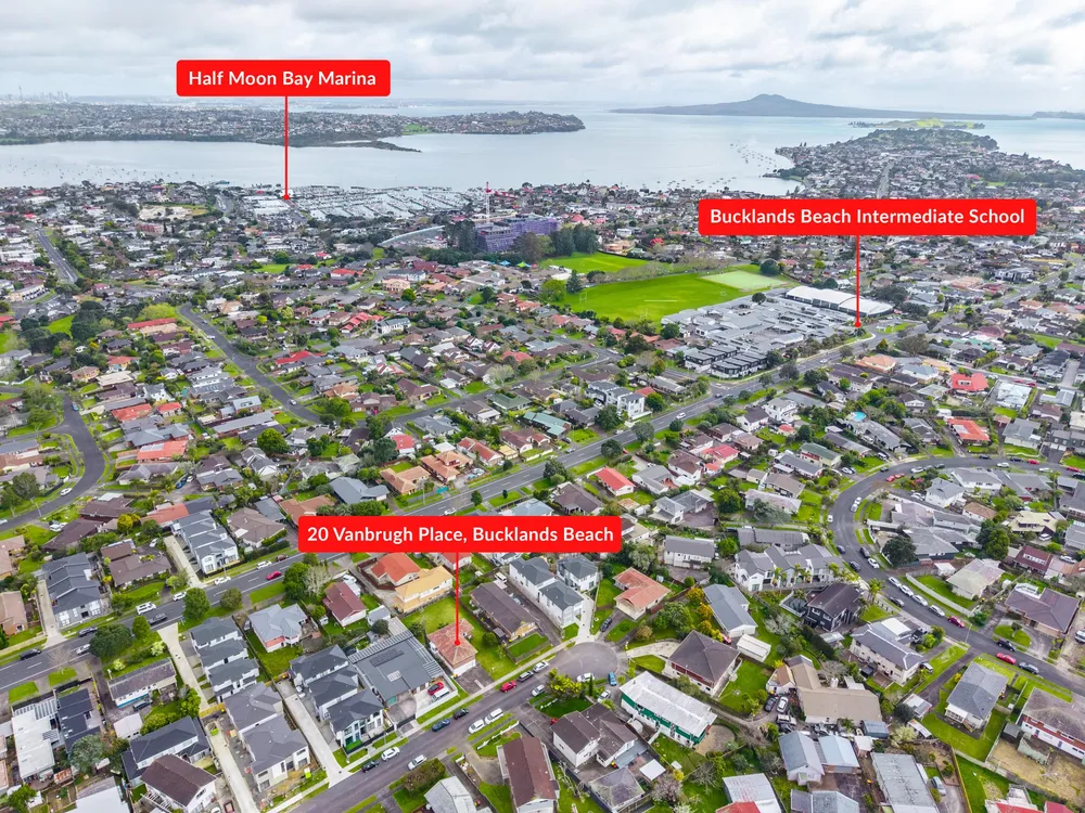 Photos of 20 Vanbrugh Place