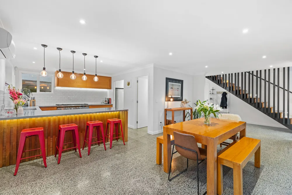 Photos of 8A Chapman Road