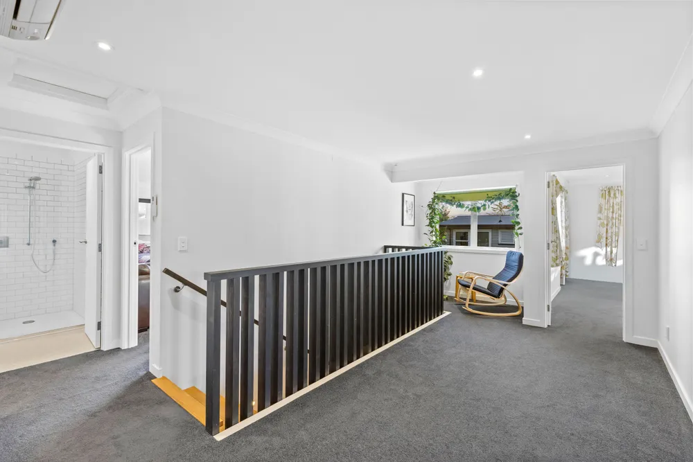 Photos of 8A Chapman Road