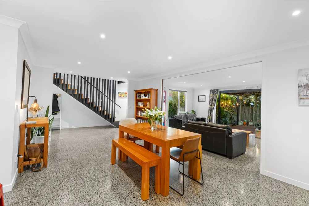 Photos of 8A Chapman Road