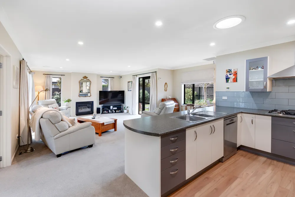 Photos of 8 Gwen Place