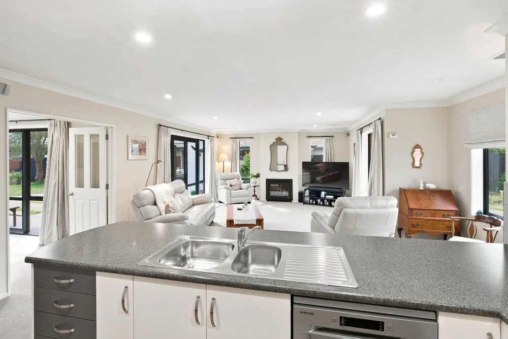Photos of 8 Gwen Place