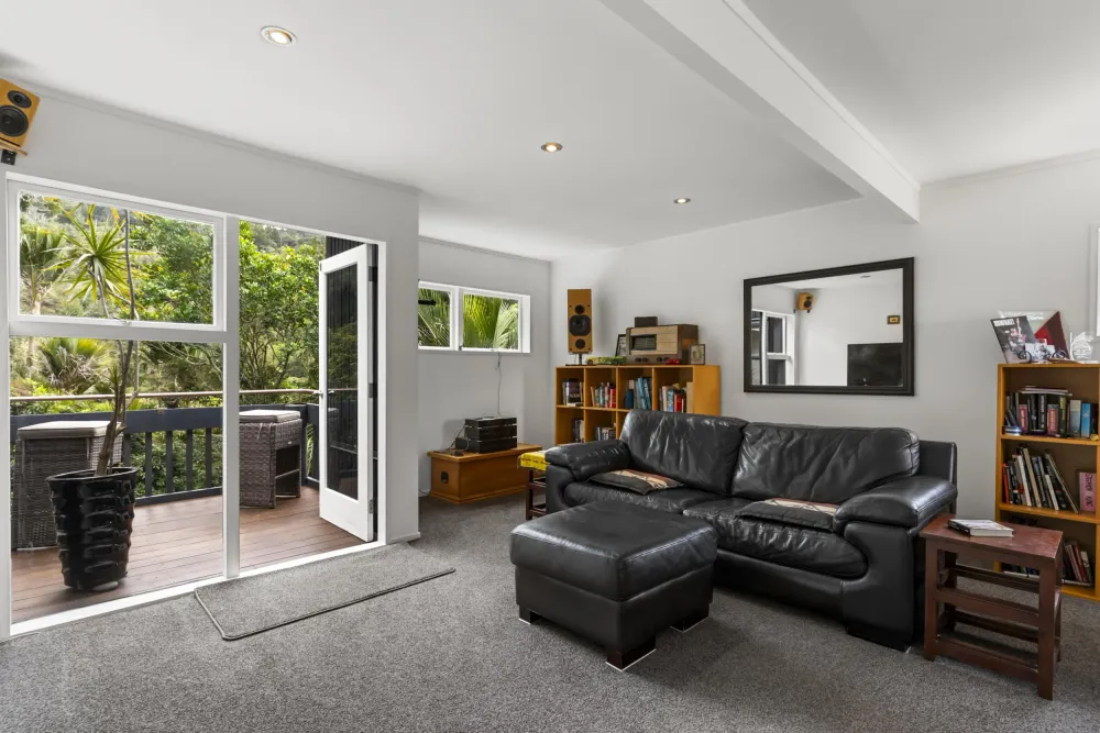 Photos of 186B Woodlands Park Road
