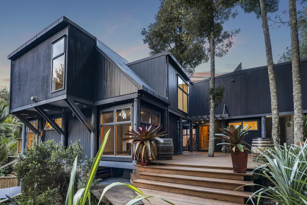 Photos of 186B Woodlands Park Road